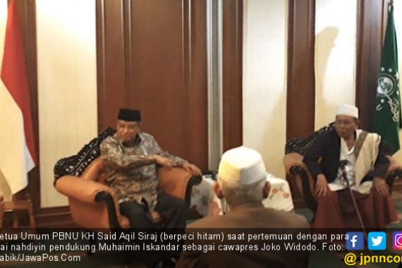 Kiai Nahdiyin Satu Kalimat dan Sebarisan untuk Cak Imin - JPNN.COM