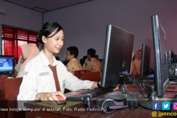 Pelajar Indonesia Panen Medali di Olimpiade Informatika Internasional - JPNN.COM