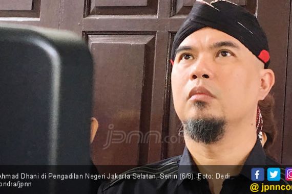 Ahmad Dhani Kecewa Sidangnya Kembali Ditunda - JPNN.COM