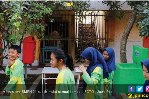 KBM SMPN 21 Surabaya Kembali Normal setelah Kebakaran - JPNN.COM