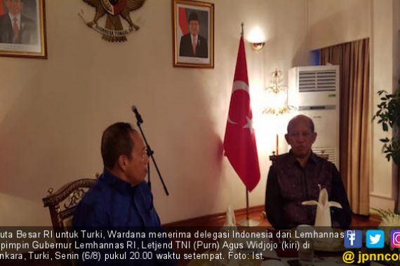 Ternyata, Pak Jokowi dan Erdogan Sama-sama Suka Blusukan - JPNN.COM