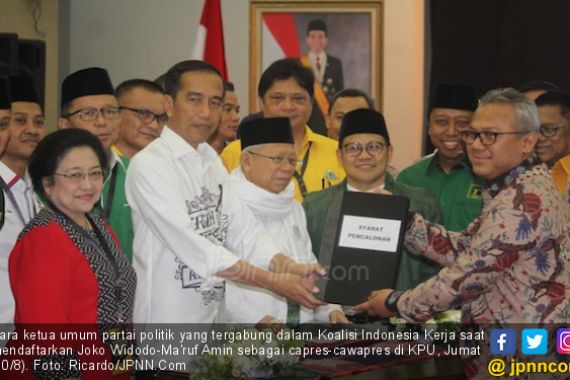 Resmi Didaftarkan di KPU, Jokowi Siap Adu Gagasan & Prestasi - JPNN.COM