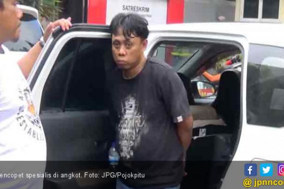 Pria Ini Sudah Mencopet 120 Handphone di Angkot - JPNN.COM