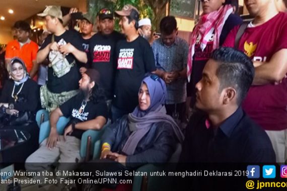 Ratusan Polisi Amankan Kedatangan Neno Warisman di Riau - JPNN.COM