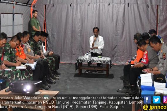 Jokowi Terbitkan Inpres Penanganan Gempa Lombok, Ini Isinya - JPNN.COM