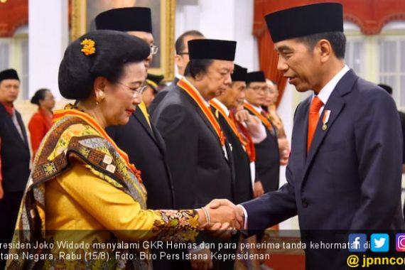 Penghormatan Negara untuk GKR Hemas dan Dato' Tahir Cs - JPNN.COM