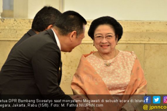 Ketua DPR Salah Ucap Nama, Megawati Cuman Tertawa - JPNN.COM