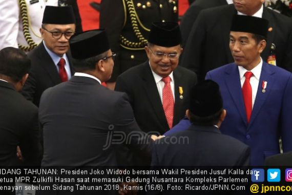 Jokowi Pamer Sukses Pemerintahannya di Sidang Tahunan MPR - JPNN.COM