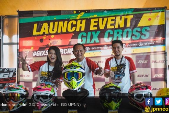 GIX, Helm Keren Buat Crosser juga Harian - JPNN.COM