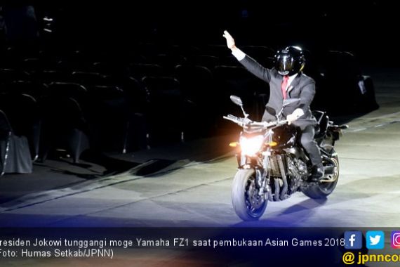 Ini Jawaban Jokowi Soal Aksi Geber Moge Yamaha FZ1 - JPNN.COM