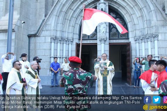 Umat Katolik TNI-Polri Gelar Misa Syukur HUT RI ke-73 - JPNN.COM