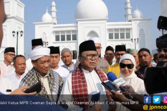 Iduladha di Kampung Halaman, OSO Disambut Ribuan Jemaah - JPNN.COM