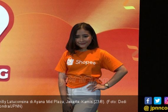 Prilly Latuconsina: Bergayalah Sesuai Kantong - JPNN.COM