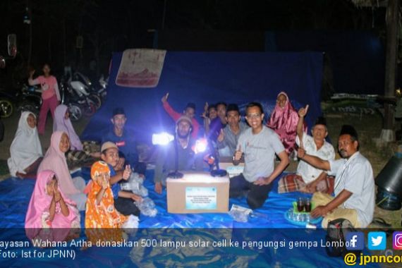 500 Lampu Solar Cell Karya SMK Binaan Wahana Terangi Lombok - JPNN.COM