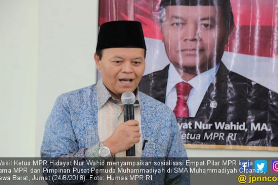 Hidayat Nur Wahid: Rakyat Menentukan Masa Depan Indonesia - JPNN.COM