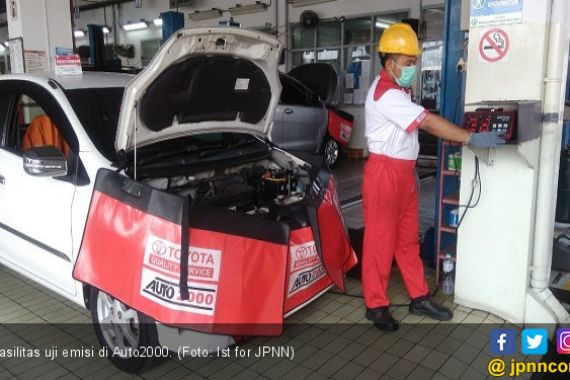 Mobil dan Motor Berusia Lebih 3 Tahun Harus Lulus Uji Emisi - JPNN.COM