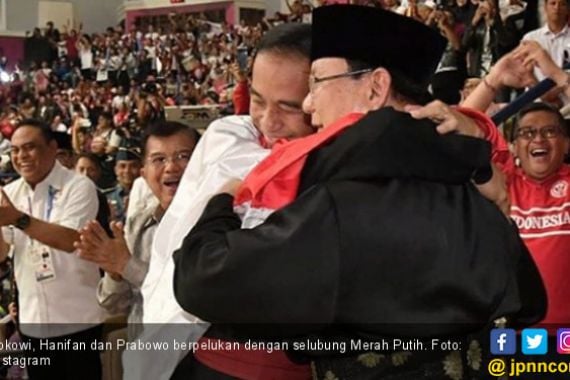 Prabowo dan Jokowi Berpelukan Lagi, Fadli Zon Ikut Happy - JPNN.COM