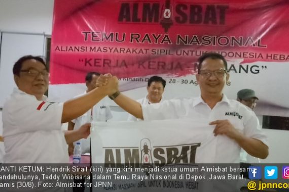 Punya Ketum Baru, Almisbat Bakal Kian Getol Menangkan Jokowi - JPNN.COM