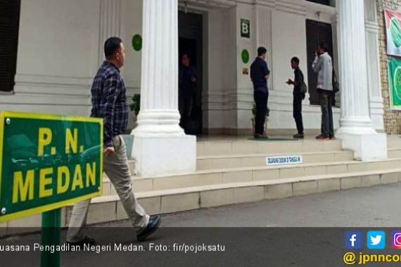 Geledah Ruang Kerja Ketua PN Medan, KPK Bawa 30 Bundelan - JPNN.COM