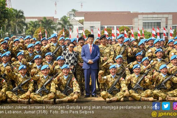 Jokowi Lepas Kontingen Garuda ke Kongo dan Lebanon - JPNN.COM