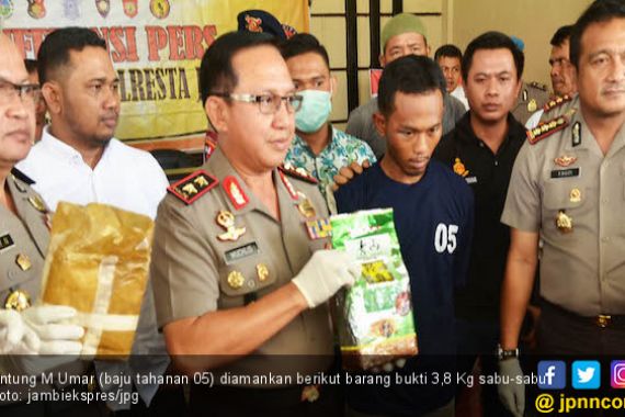 Narkoba Asal Tiongkok Senilai Rp 7 Miliar Diamankan di Jambi - JPNN.COM