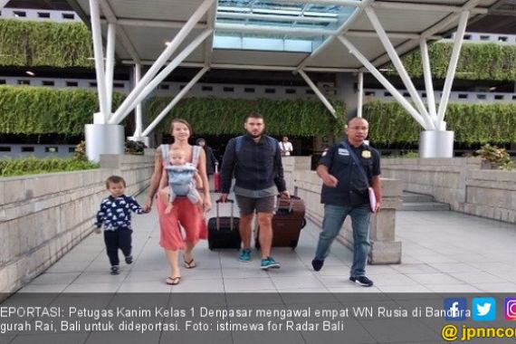 Sekeluarga Bule Rusia Dideportasi dari Bali - JPNN.COM