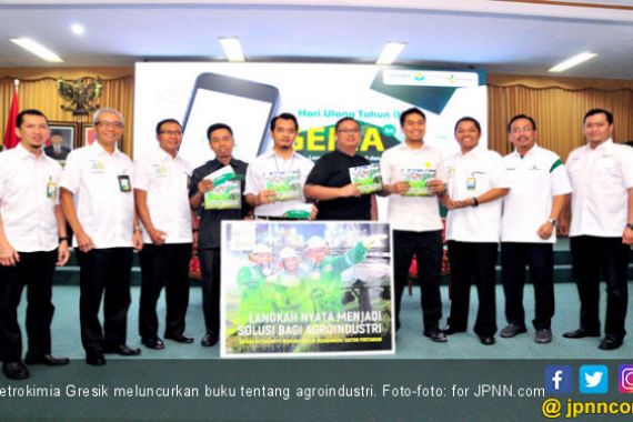 Petrokimia Gresik Rilis Buku Solusi Untuk Agroindustri - JPNN.COM