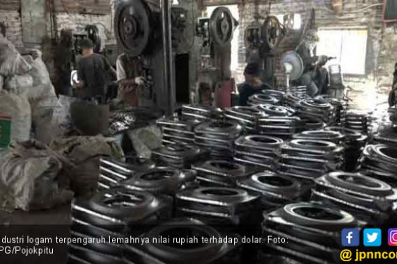 Rupiah Lemah, Perajin Industri Logam Gigit Jari - JPNN.COM