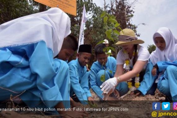 60 Tahun Hubungan Diplomatik RI-Jepang, Tanam 10 Ribu Pohon - JPNN.COM