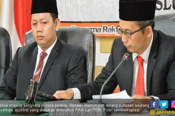 KPU Jambi Diminta Laksanakan Putusan Bawaslu - JPNN.COM