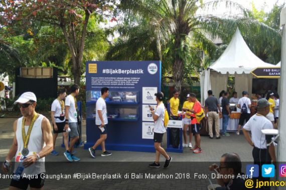 Danone Aqua Gaungkan #BijakBerplastik di Bali Marathon 2018 - JPNN.COM