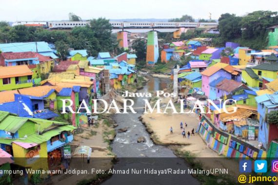 Kampung Warna-warni Malang Semakin Kinclong - JPNN.COM