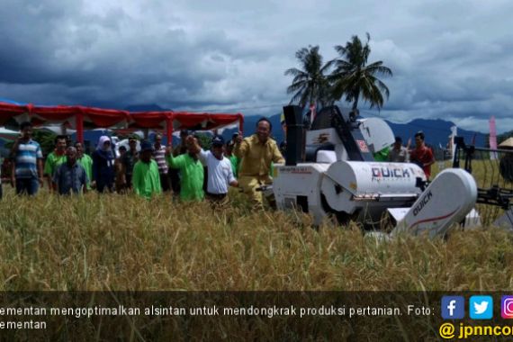 Bantuan Alsintan Harus Dikelola Secara Profesional - JPNN.COM