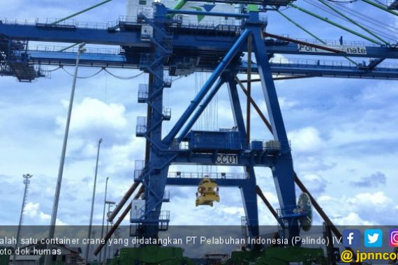 Pelindo IV Investasi Alat Baru di 4 Pelabuhan - JPNN.COM