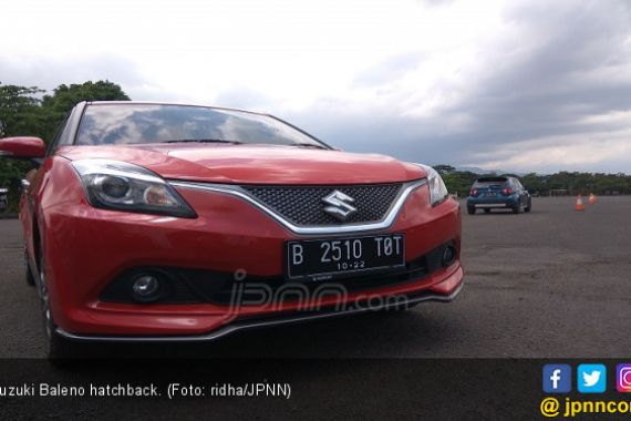 Suzuki Genuine Accessories, Cara Aman Dongkrak Tampilan Baleno Hatchback - JPNN.COM