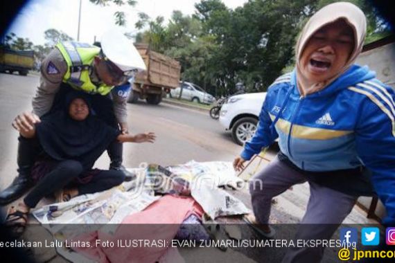 Lakalantas Maut di Palembang, Dua Orang Tewas Mengenaskan - JPNN.COM