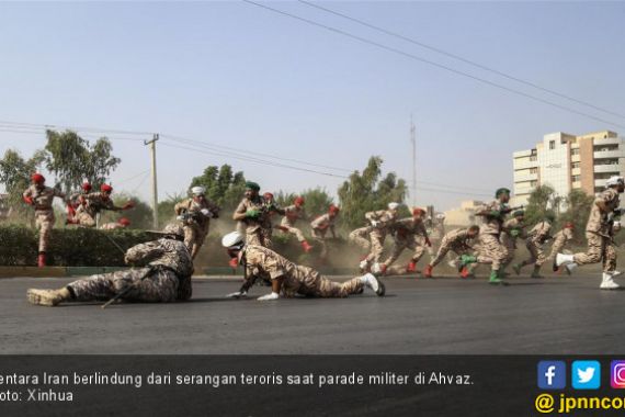 Teroris Serang Parade Militer Iran: 25 Tewas, 70 Luka - JPNN.COM
