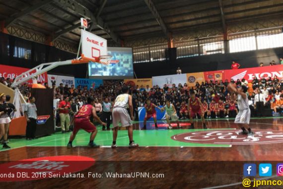 Wahana Cari Tim Basket SMA Terbaik di Seluruh Jakarta - JPNN.COM