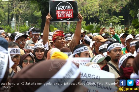 200 Bus Siap Antar Ribuan Honoror K2 se-Jabar ke Jakarta - JPNN.COM