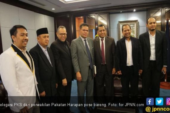 PKS Pererat Hubungan dengan Pakatan Harapan Malaysia - JPNN.COM