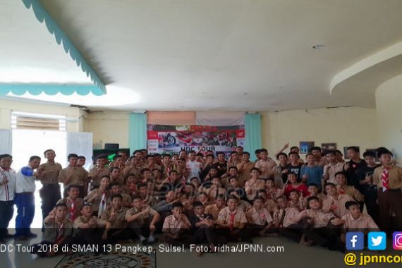 Pembalap Nasional Ajak Siswa SMA Tak Ikut Balap Liar - JPNN.COM