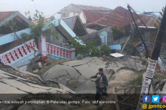 Sering Sebarkan Hoaks Tentang Gempa Bumi, 4 Pelaku Dibekuk - JPNN.COM