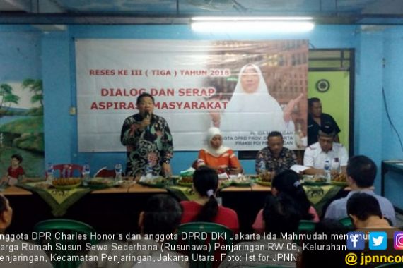 Mau Relokasi, Warga Rusun Penjaringan Curhat ke Charles PDIP - JPNN.COM