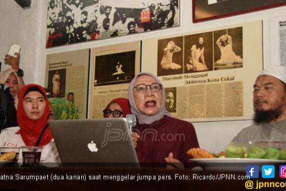 Ratna Sarumpaet, Awalnya Bohong ke Anak, Viral di Indonesia - JPNN.COM