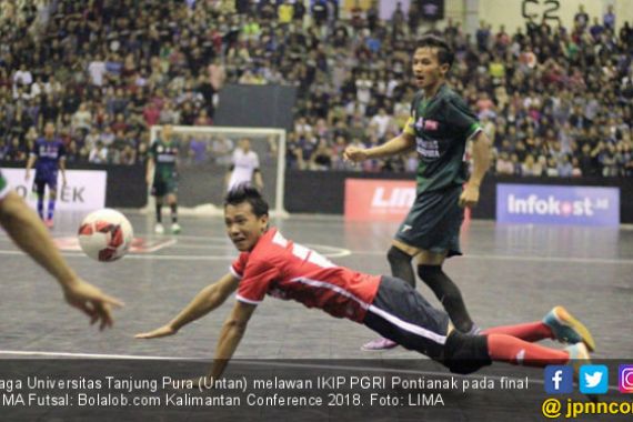 Ribuan Penonton Saksikan Untan Juara LIMA Futsal Kalimantan - JPNN.COM