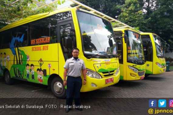 Makin Banyak Bus Sekolah di Surabaya - JPNN.COM