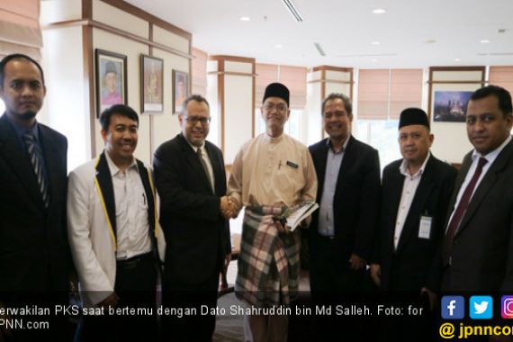 Timbalan Menteri di Malaysia Respek Perjuangan PKS di 2019 - JPNN.COM