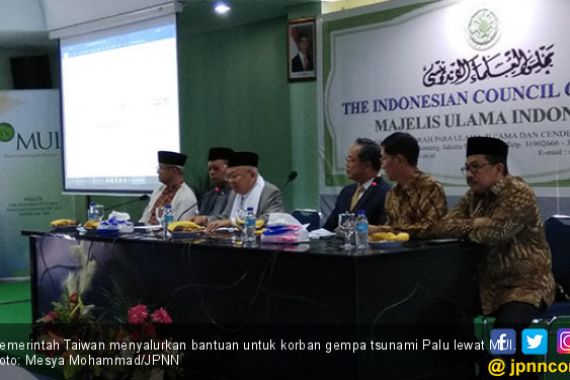 MUI Terima Donasi Rp 7,5 Miliar untuk Korban Gempa Sulteng - JPNN.COM