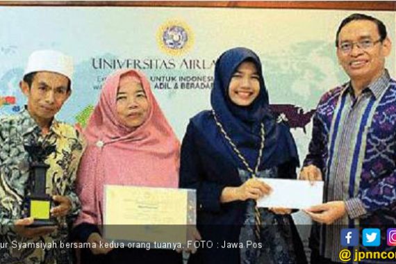 Anak Penjual Pentol jadi Wisudawan Terbaik Unair - JPNN.COM