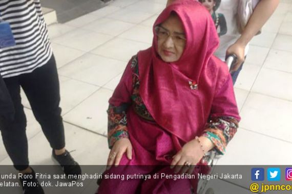 Jenazah Ibunda Roro Fitria Langsung Dibawa ke Yogyakarta - JPNN.COM